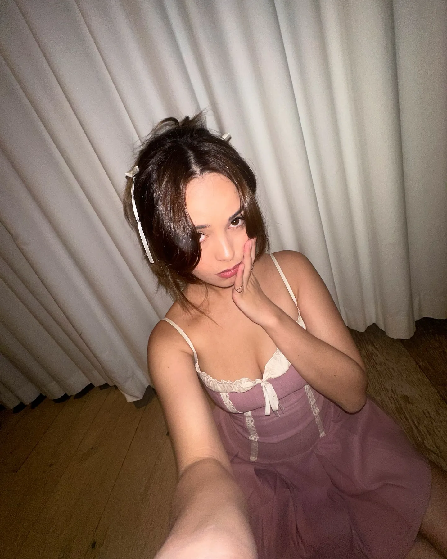 Valkyrae - valkyrae-hot-50.webp